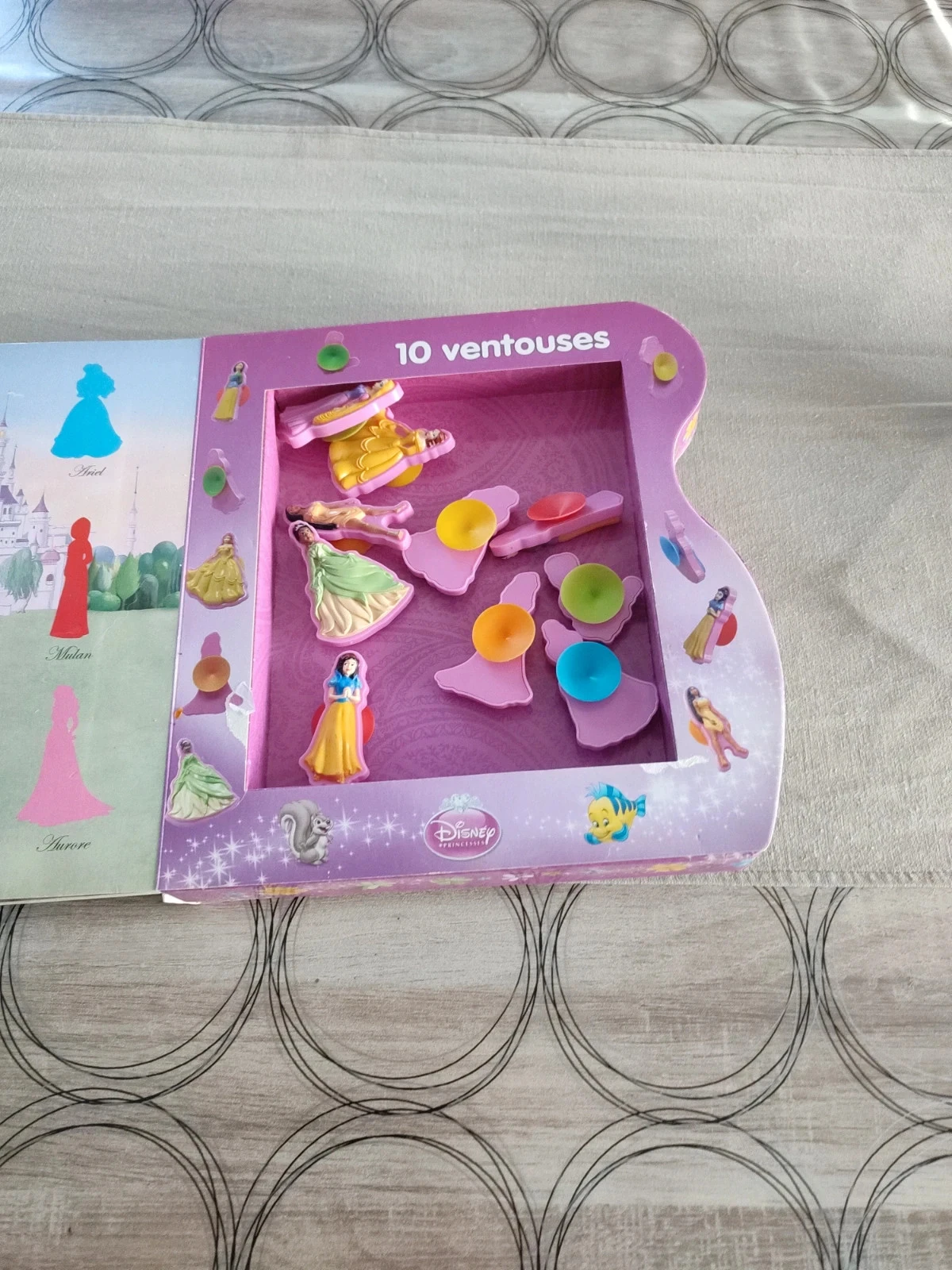 Livros com personagens da Disney com ventosa – photo 4